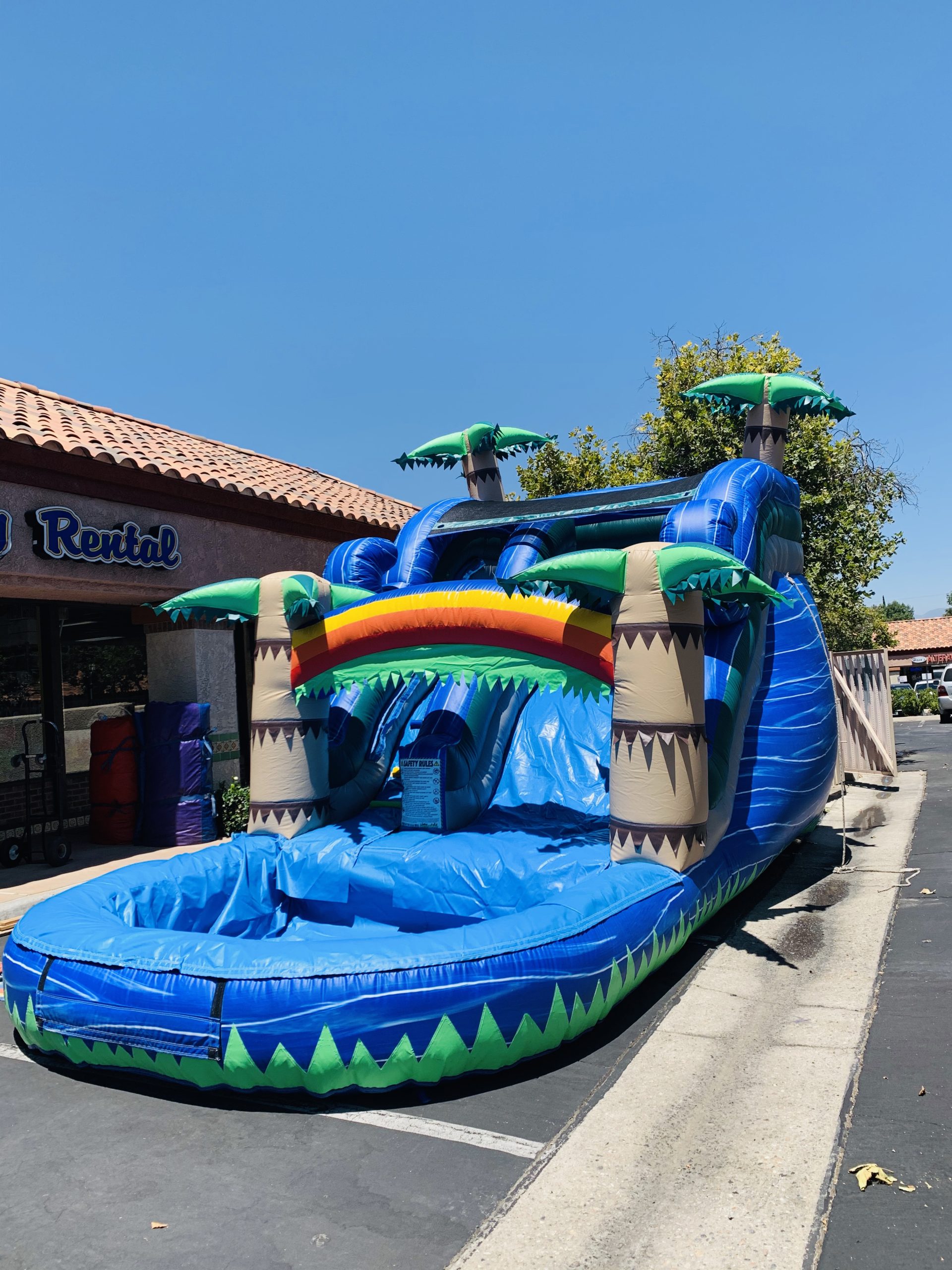 THE WAVE WATERSLIDE